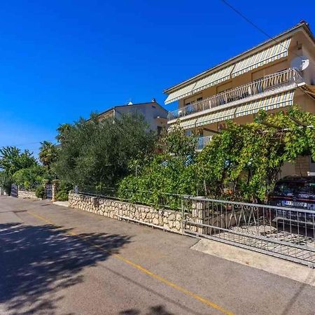 Four-Bedroom Apartment In Crikvenica II Zewnętrze zdjęcie