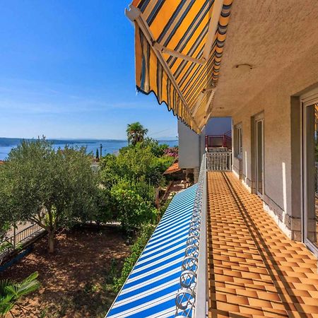 Four-Bedroom Apartment In Crikvenica II Zewnętrze zdjęcie